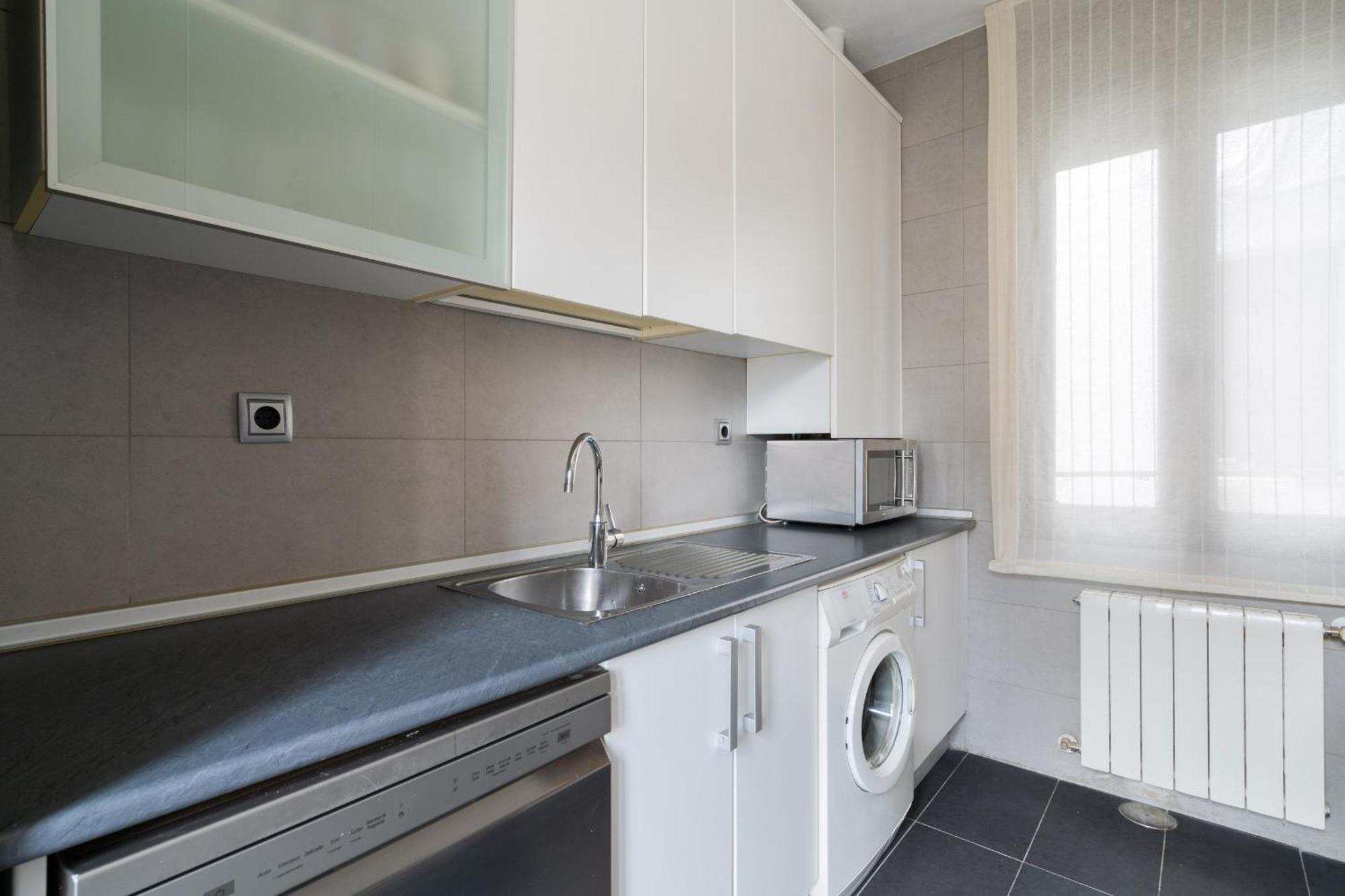 Apartamento Exterior En Lavapies Alquiler Temporal Madrid Extérieur photo