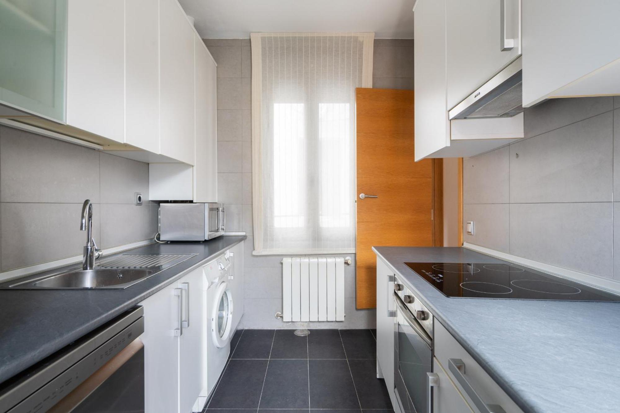Apartamento Exterior En Lavapies Alquiler Temporal Madrid Extérieur photo